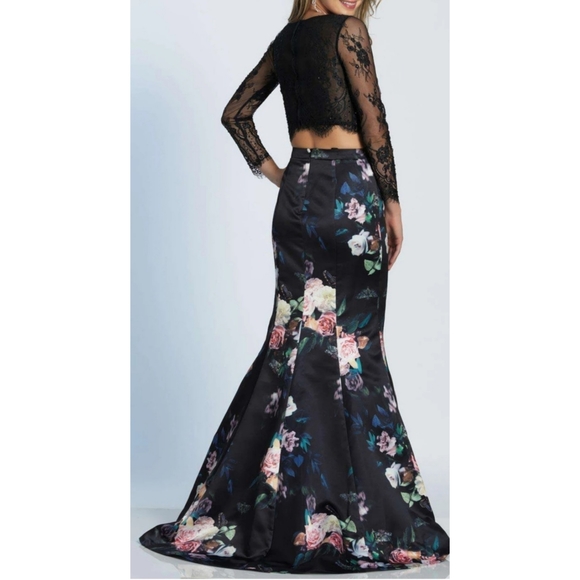 DAVE AND JOHNNY A5115 DRESS sz 7/8 - Picture 2 of 2